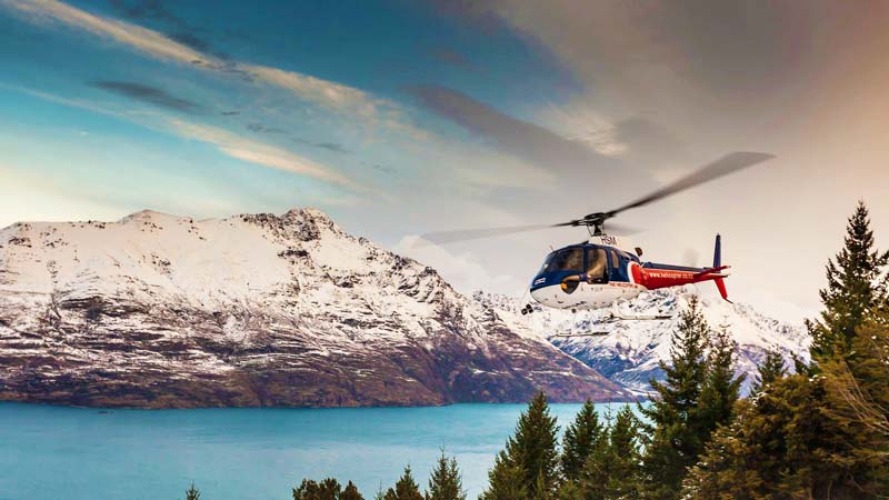 QUEENSTOWN 20 MINUTE SCENIC FLIGHT & ALPINE LANDING - PILOTS SPECIAL- THE HELICOPTER LINE